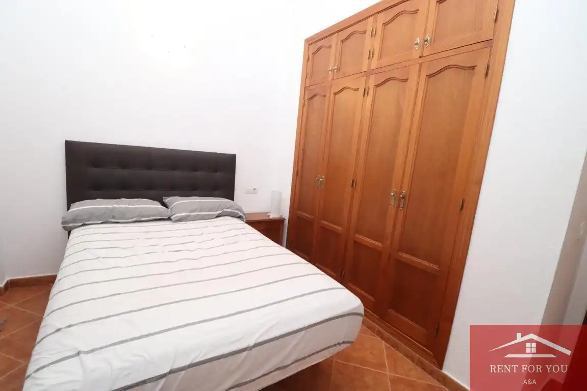 Casa de 110 m² en Alozaina