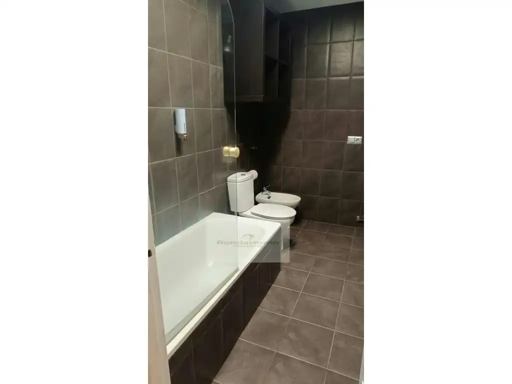 Piso de 90 m² en Marbella