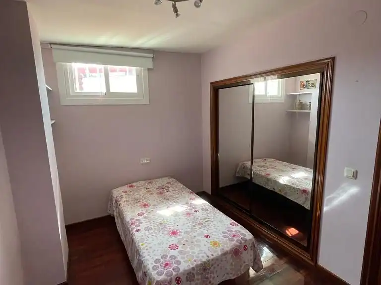 Piso de 78 m² en Poio