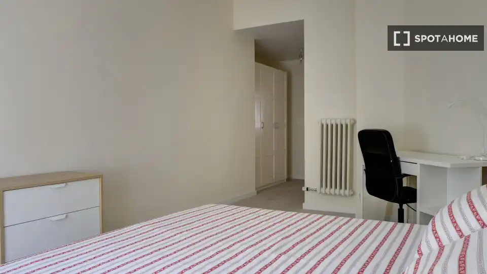 Habitación 104 m², Zaragoza