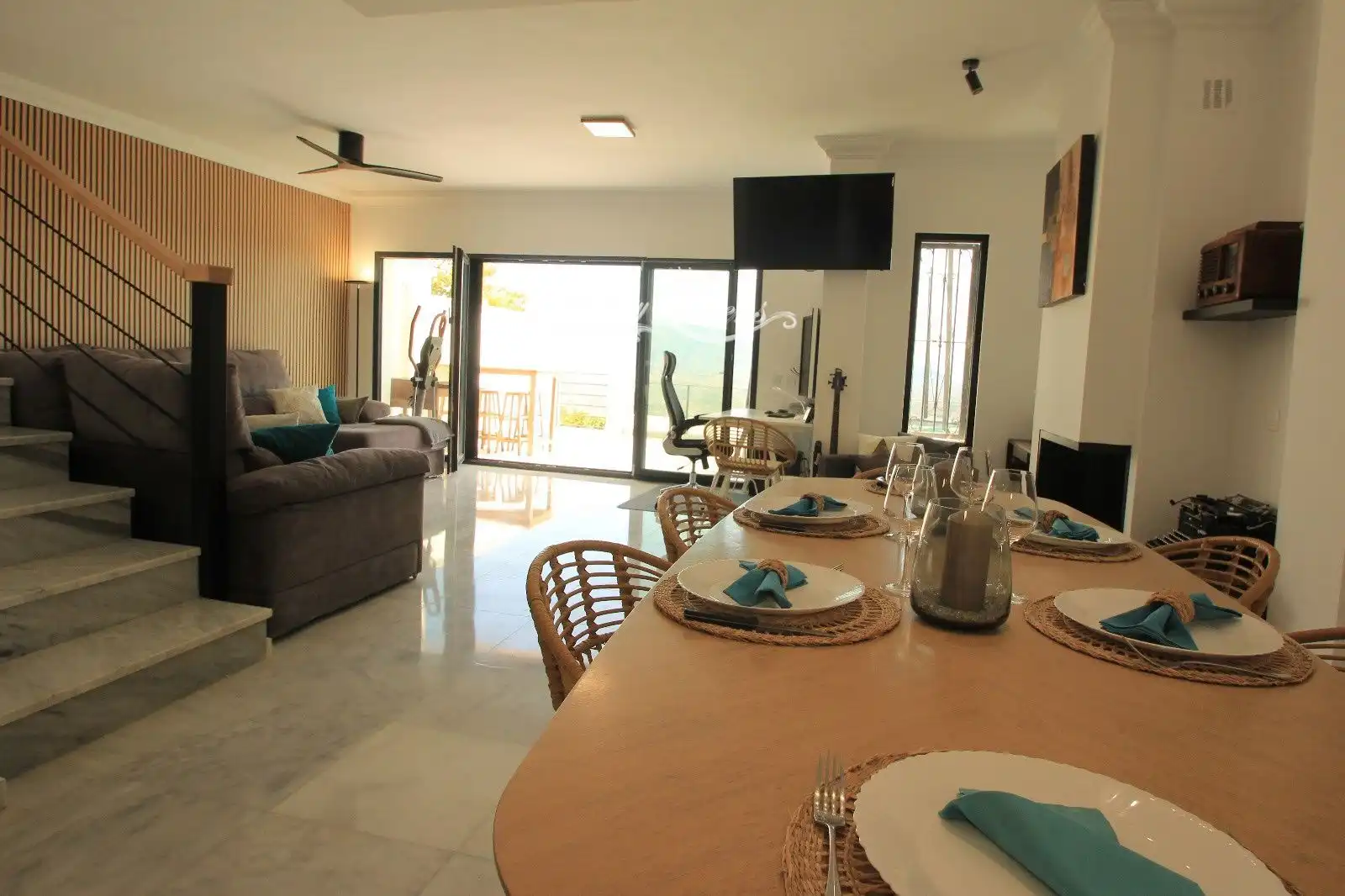 Casa de 240 m² a Población de Arroyo