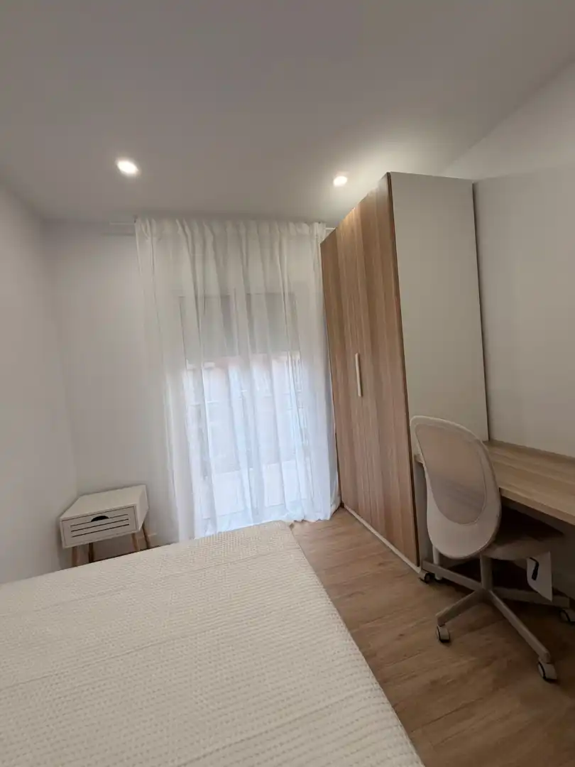 Habitació de lloguer, Cartagena