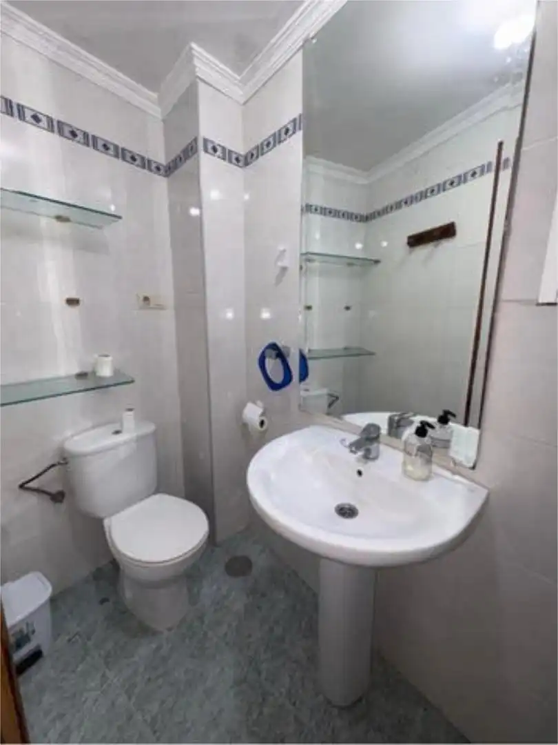 Piso de 85 m² en Granada