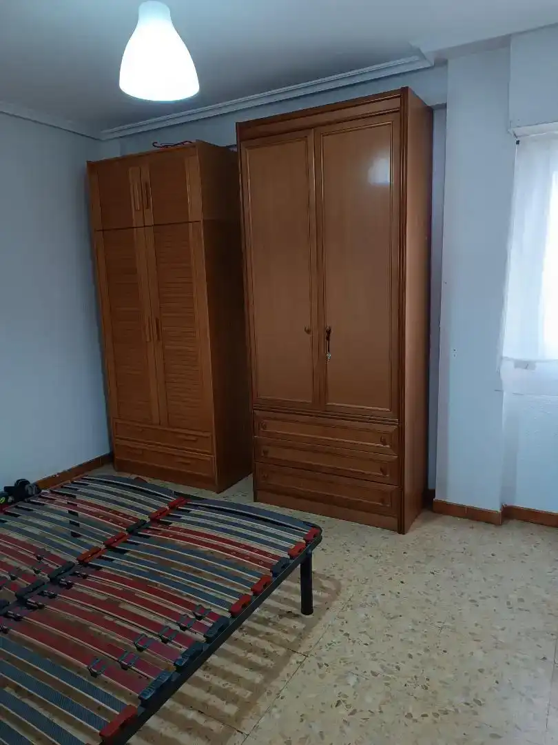Piso de 85 m² en Zaragoza