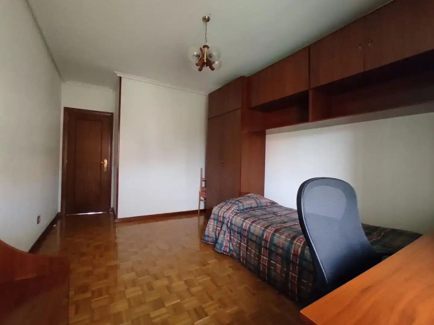 Habitación 90 m², Logroño