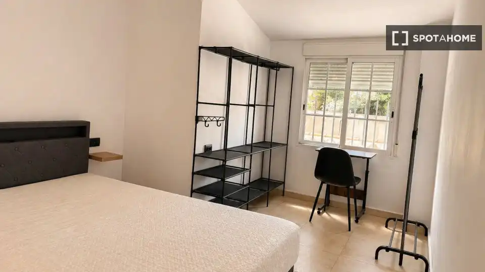 Habitación 451 m², Valencia