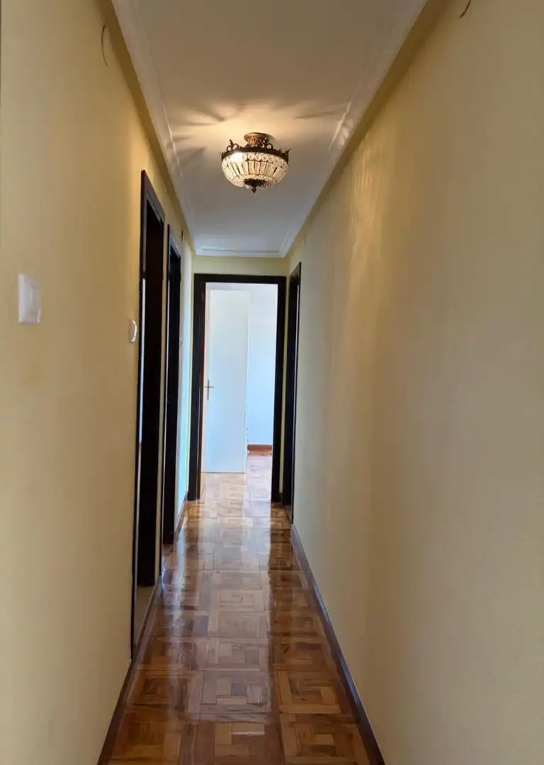 Piso de 75 m² en Oviedo