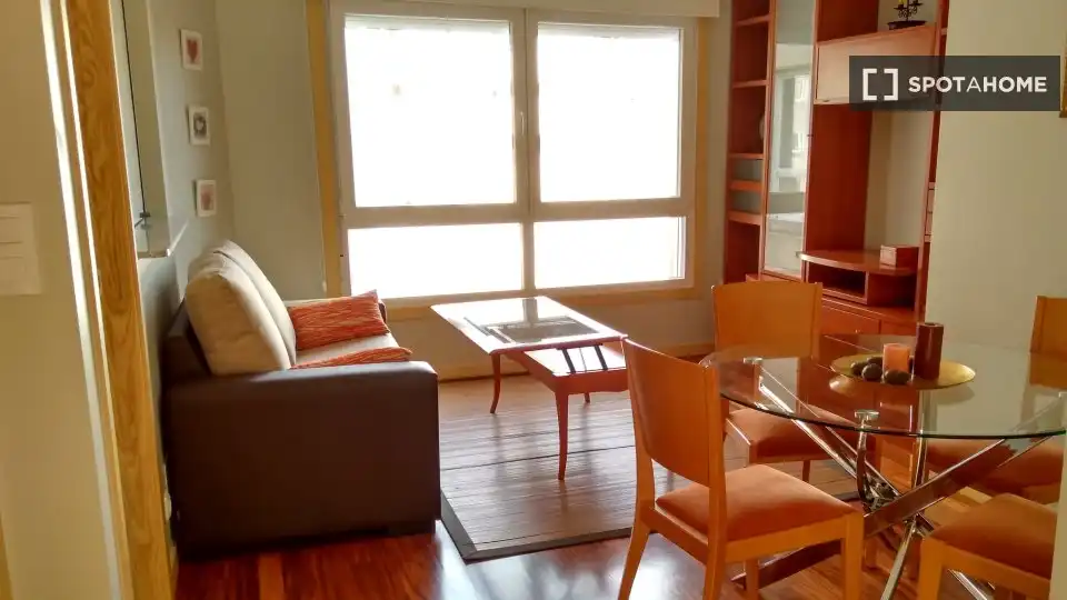 Habitación 72 m², Vigo