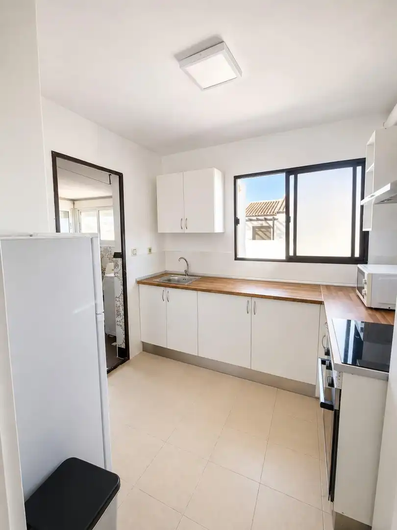 Piso de 76 m² en Roquetas de Mar