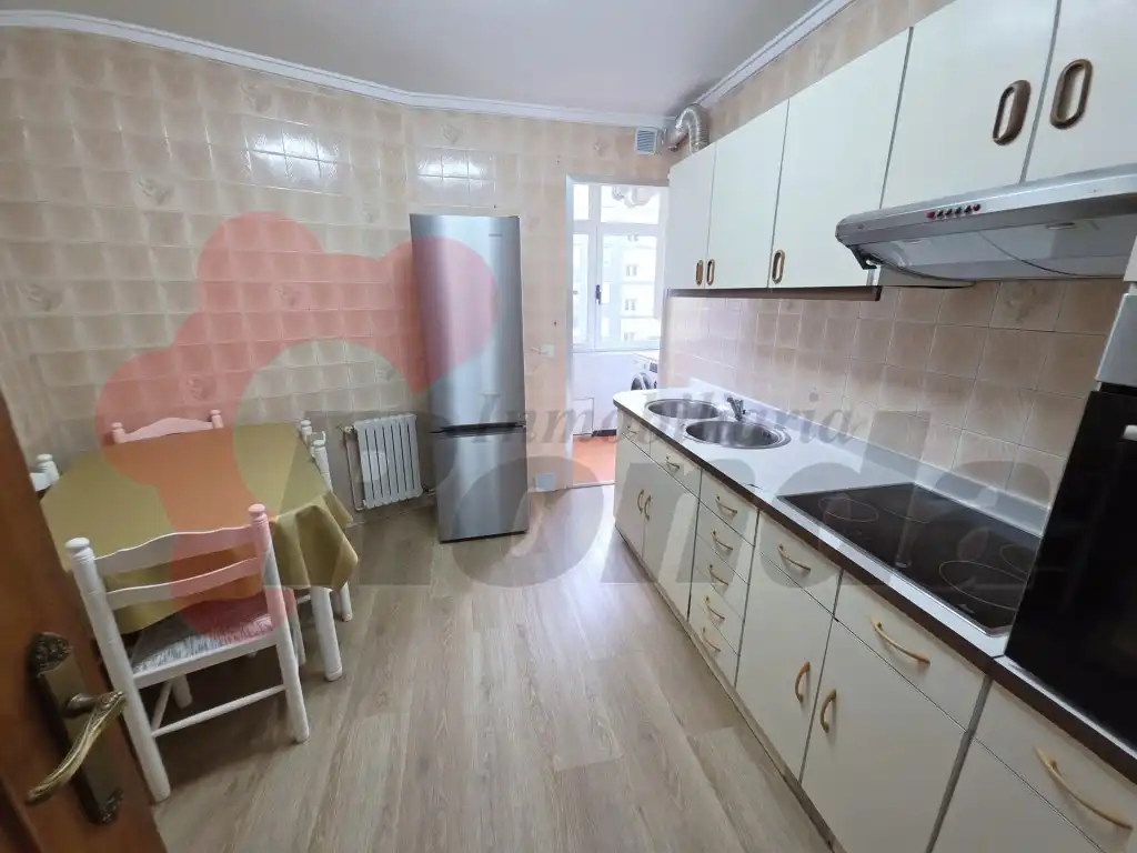 Piso de 154 m² en Lugo