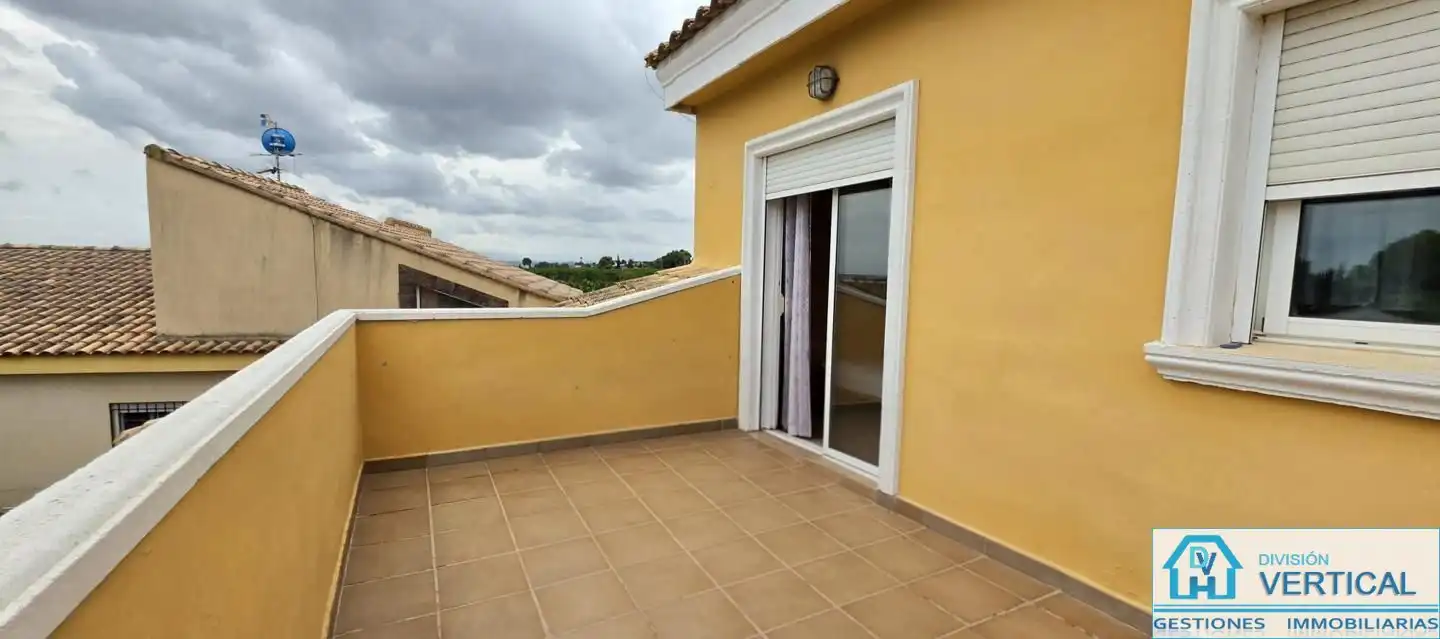 Casa de 120 m² en Riba-roja de Túria