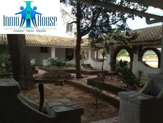Casa de 1200 m² en Tobarra