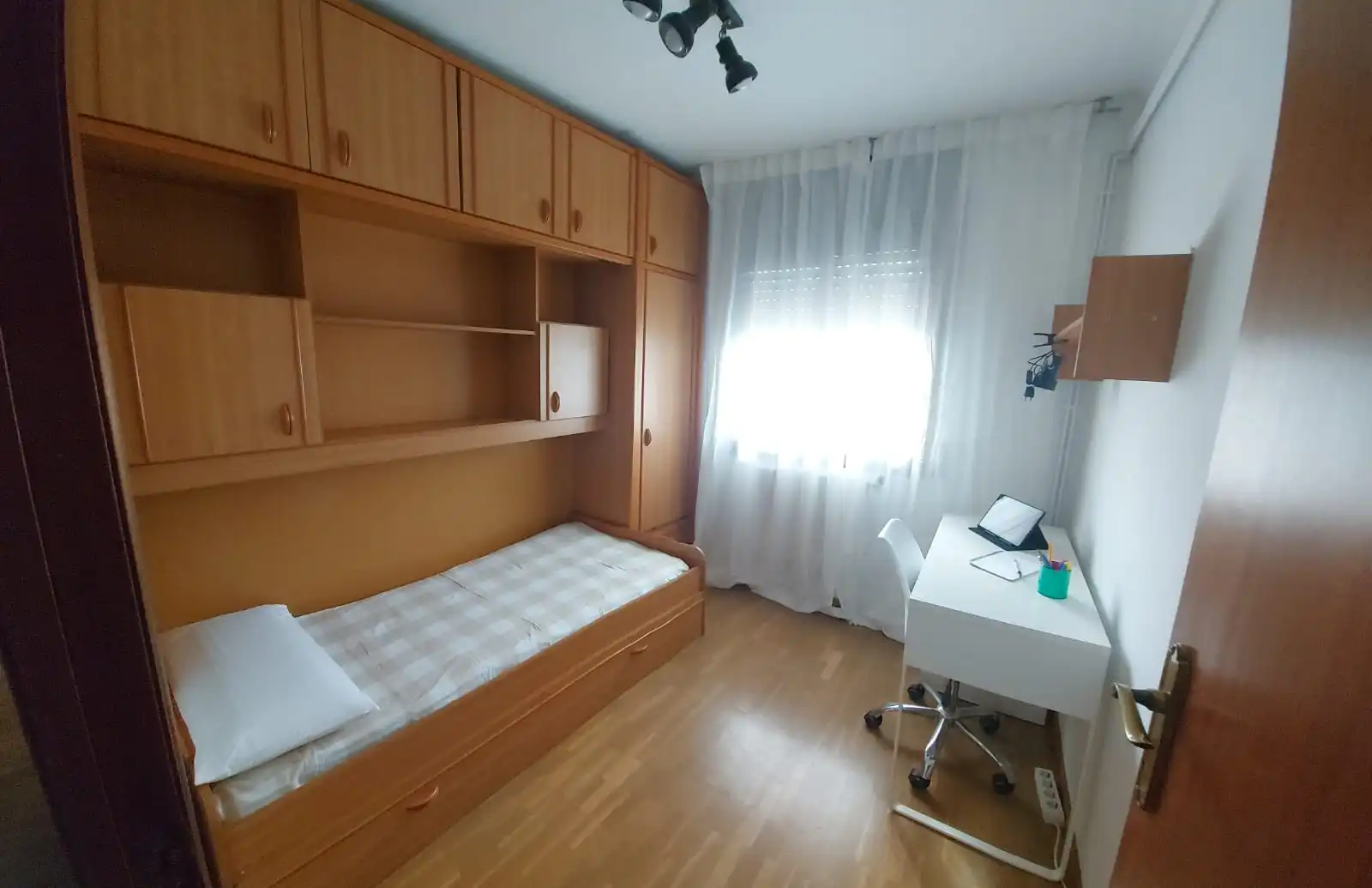 Piso de 74 m² en Cerdanyola del Vallès