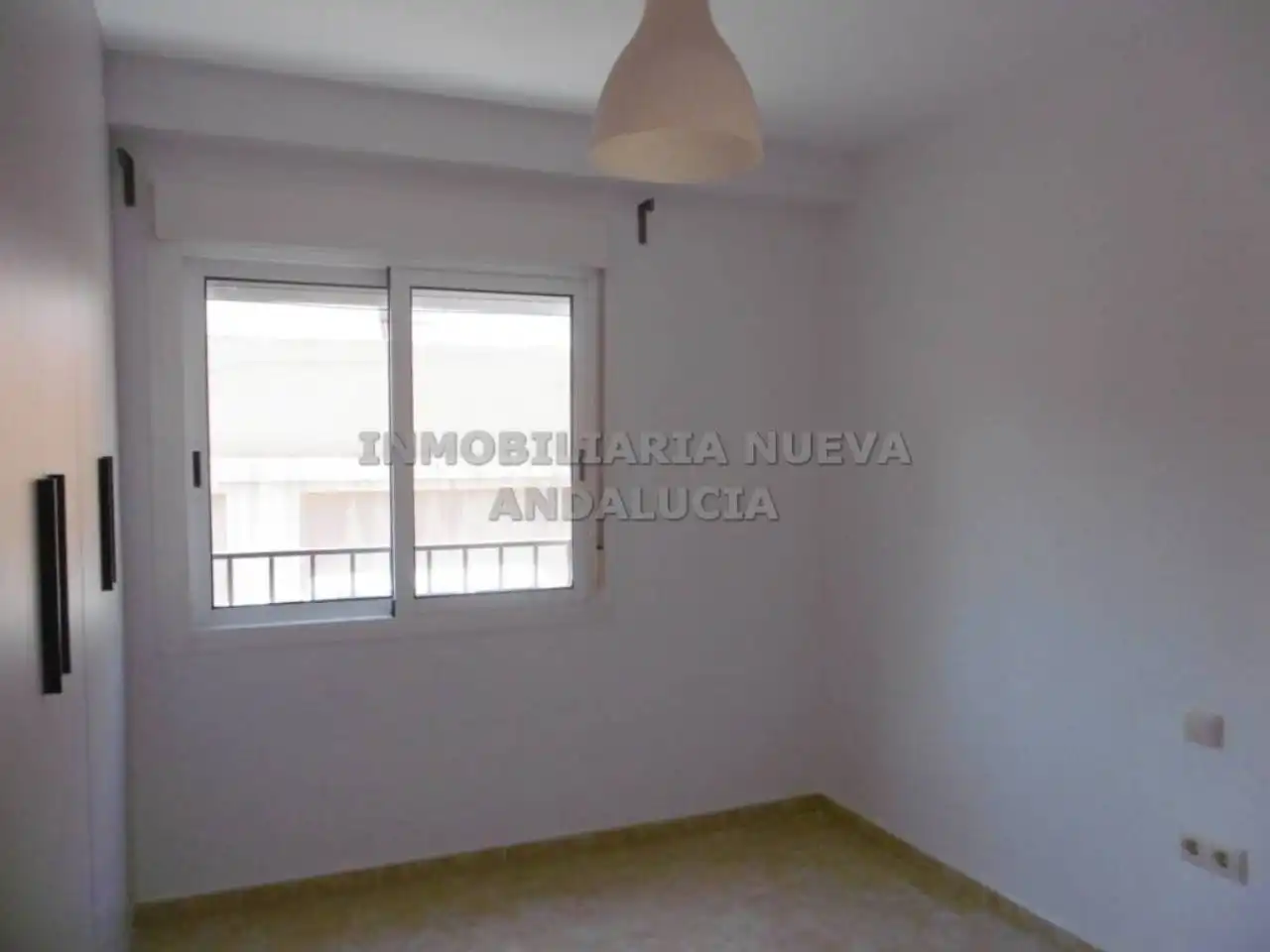 Piso de 90 m² en Almería
