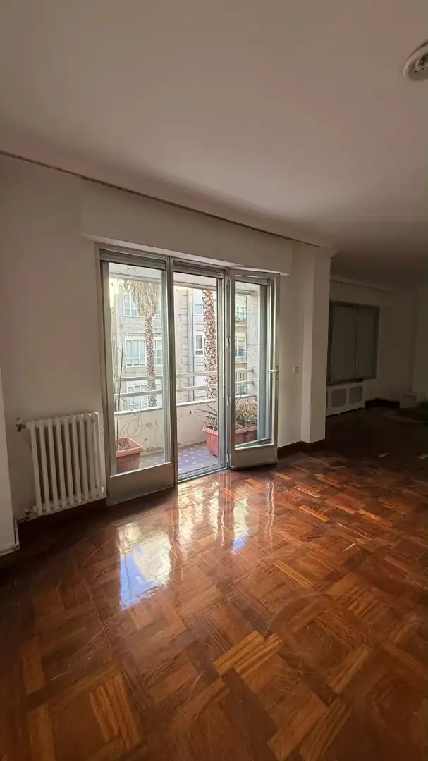 Piso de 200 m² en Pontevedra
