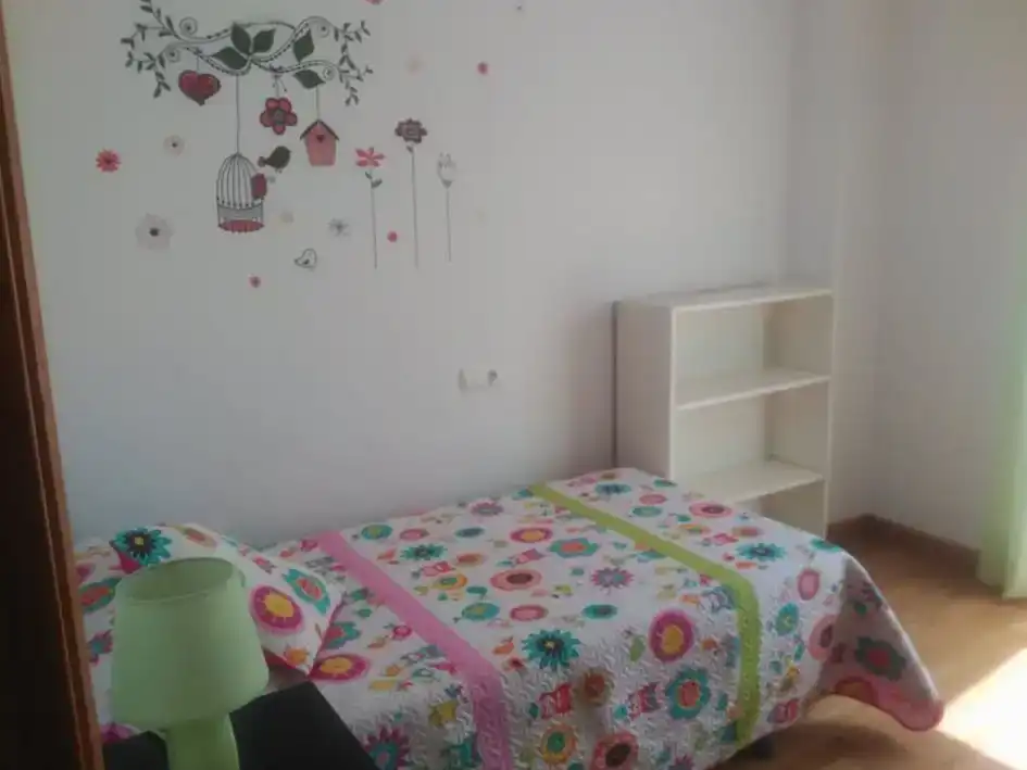 Piso de 80 m² en Granada