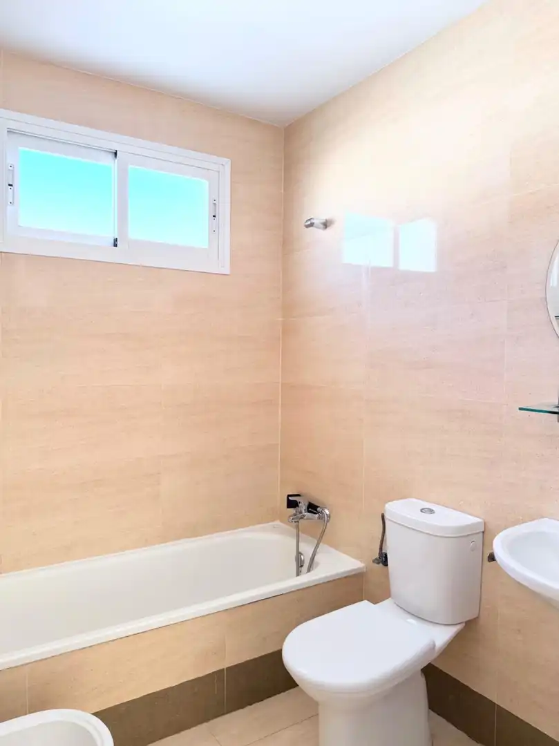 Casa de 122 m² en Palomares del Río