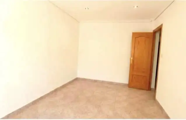Piso de 80 m² en Almazora