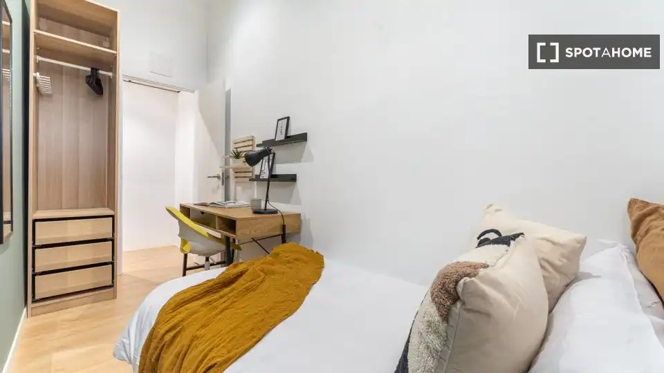 Habitación 144 m², Madrid