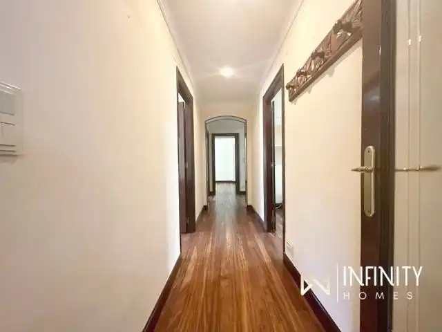 Piso de 210 m² en Bilbao