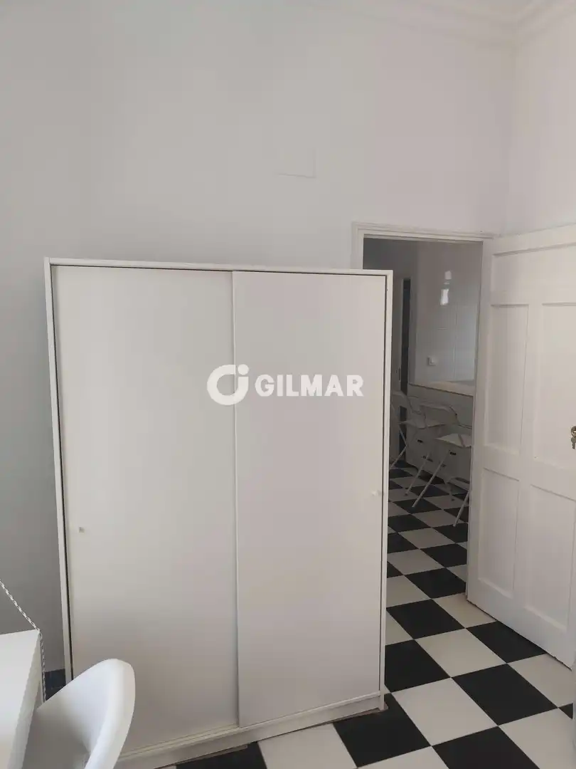 Piso de 80 m² en Sevilla