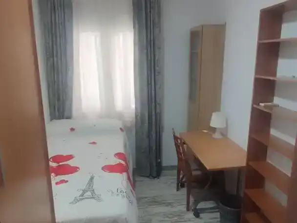 Habitación 80 m², Jaén