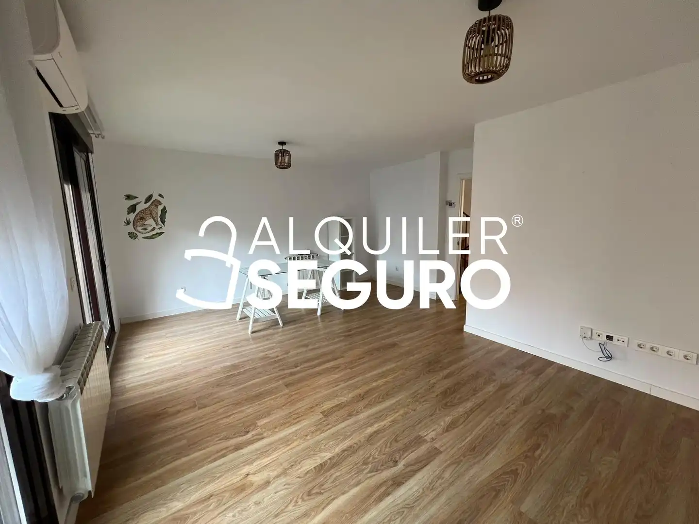 Pis de 230 m² a Valdeolmos-Alalpardo