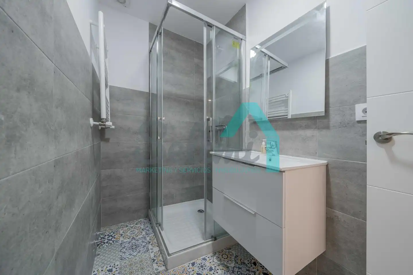 Habitación 133 m², Oviedo
