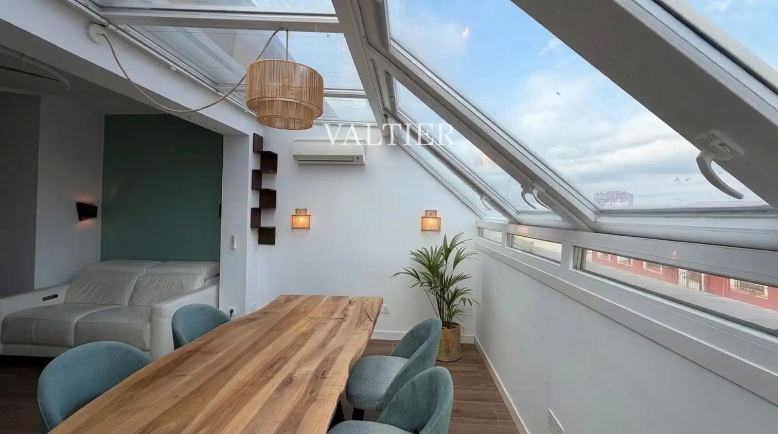 Wohnung 98 m² in Madrid