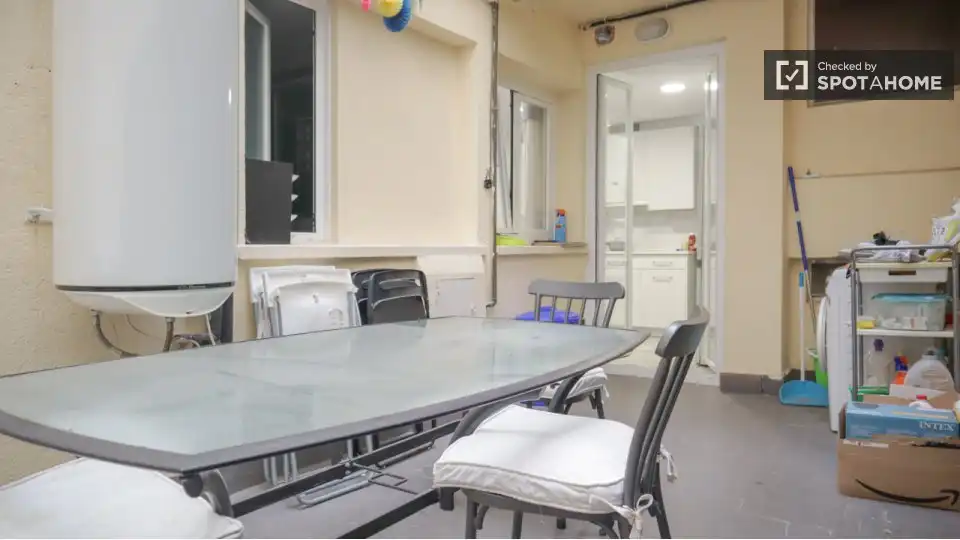 Habitació de lloguer, Madrid