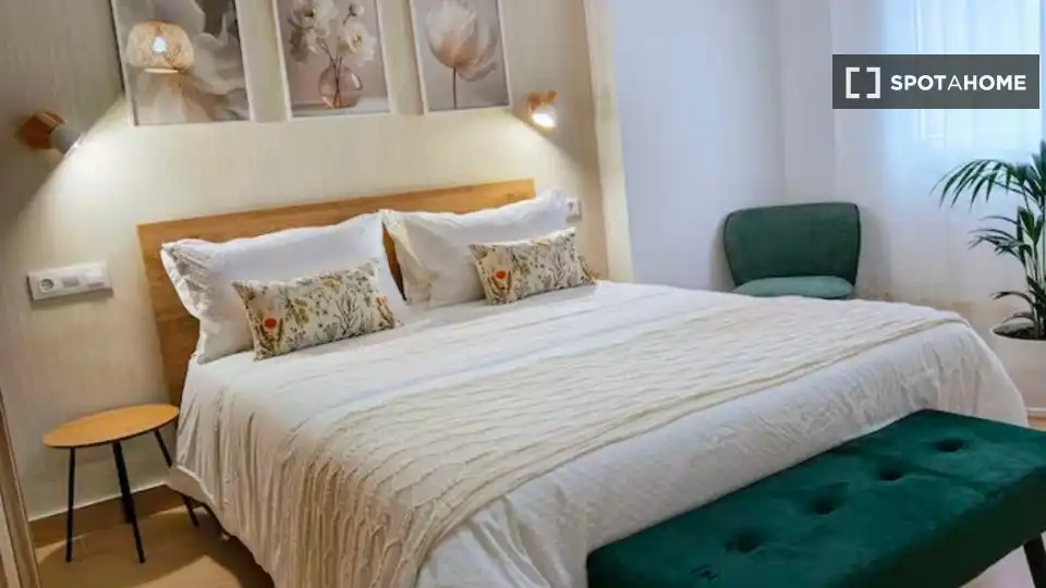 Habitación 92 m², Granada
