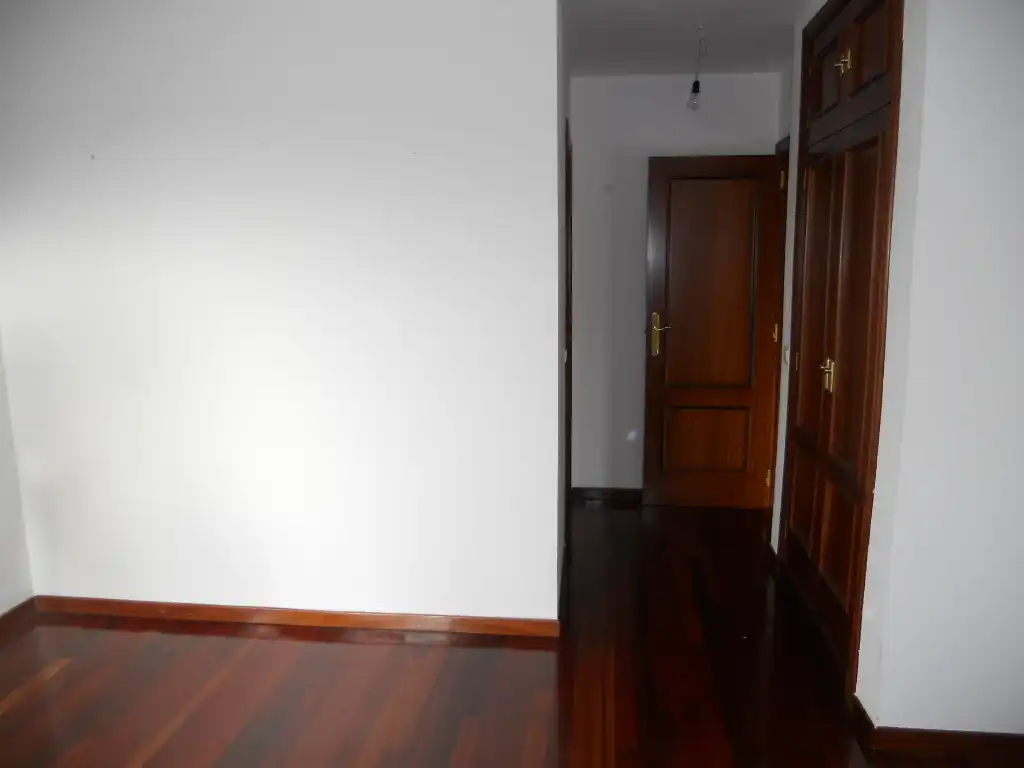 Piso de 100 m² en Santiago de Compostela