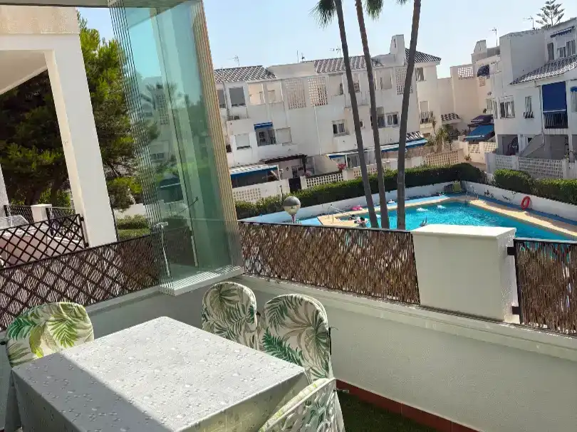 Piso de 60 m² en Almería