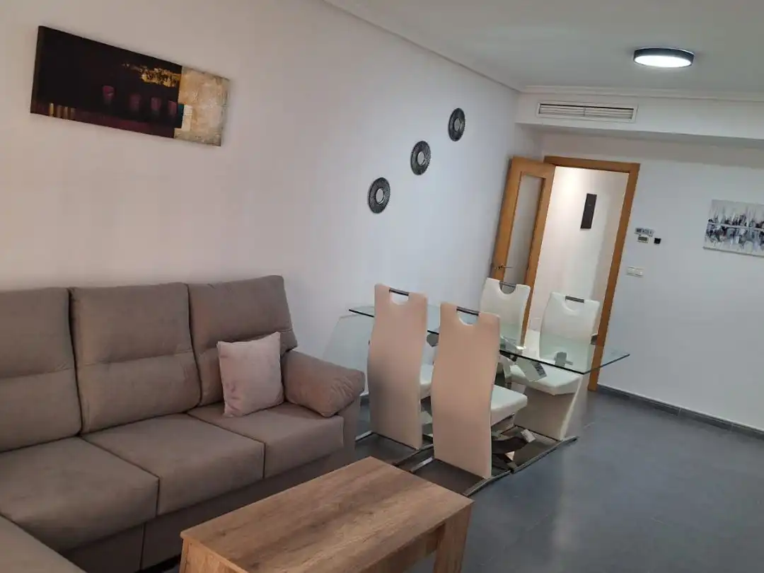 Piso de 100 m² en Almoradí