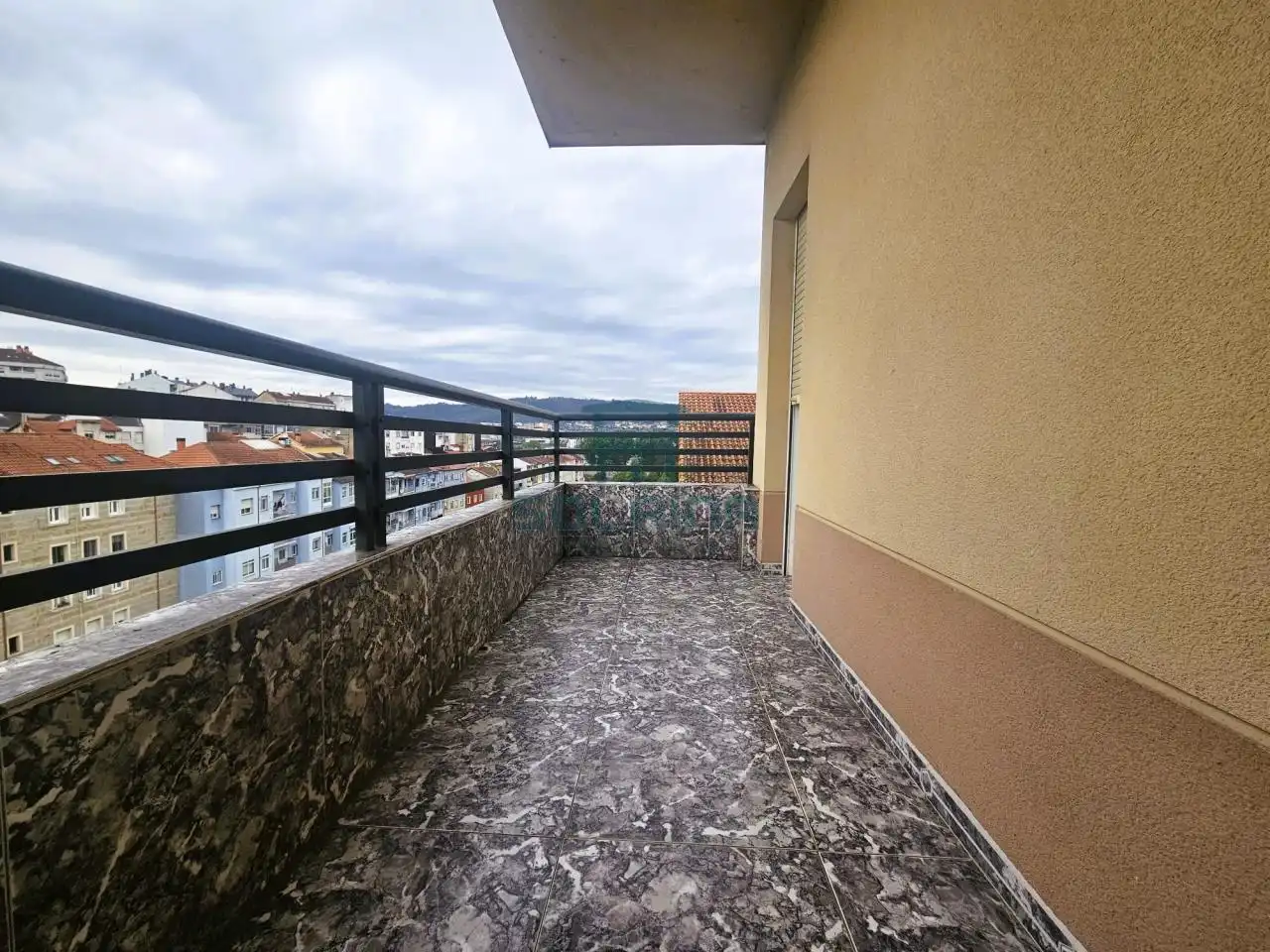 Piso de 105 m² en Ourense