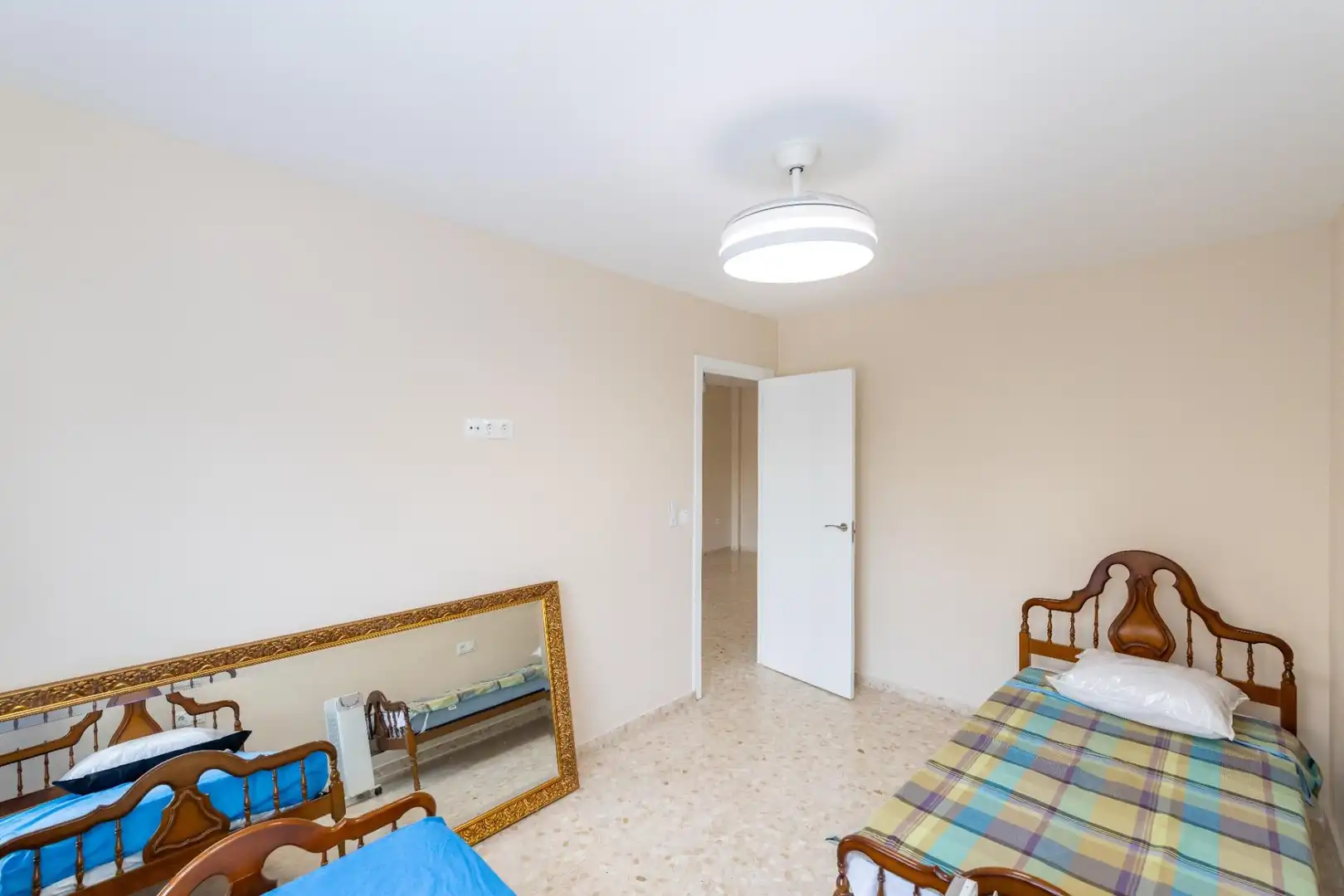 Piso de 107 m² en Churriana de la Vega