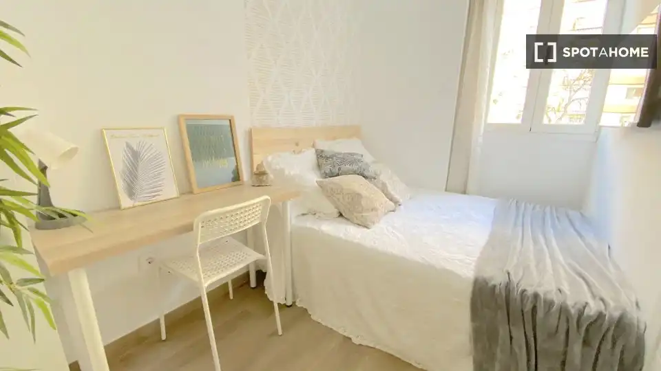 Habitación 230 m², Sevilla