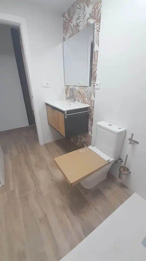 Casa de 95 m² a Còrdova