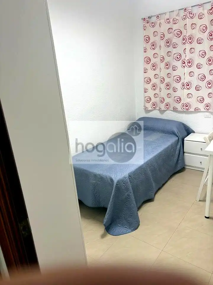 Piso de 65 m² en Sevilla