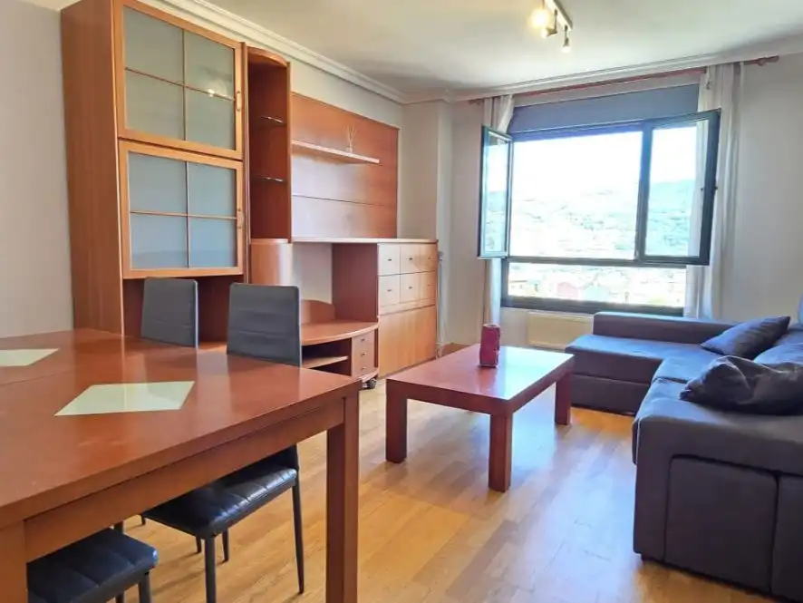 Pis de 49 m² a Oviedo