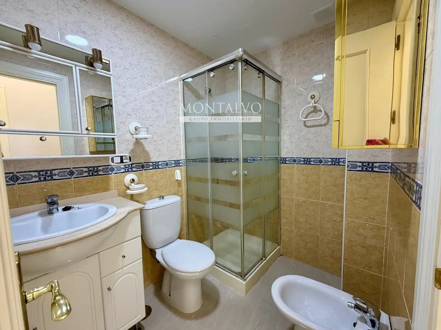 Piso de 211 m² en Atarfe