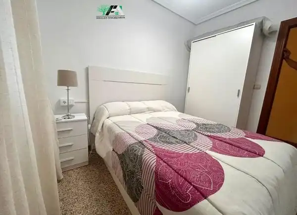 Piso de 100 m² en Baeza