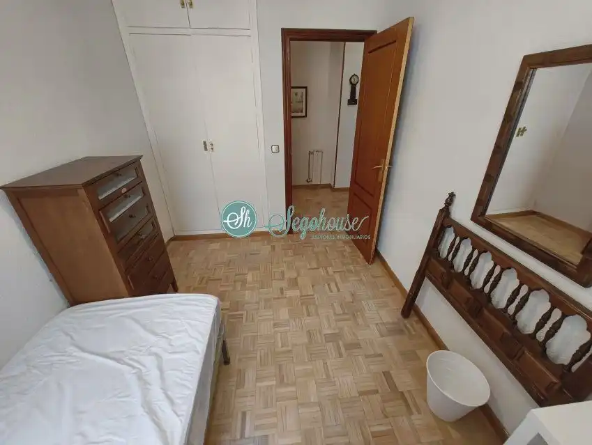 Piso de 105 m² en Segovia
