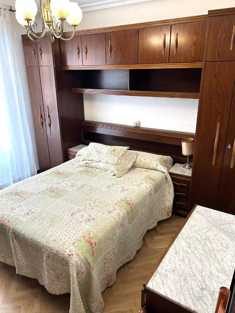 Pis de 94 m² a Gijón