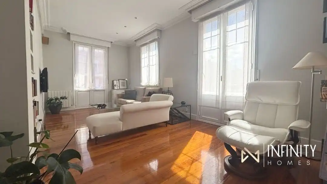 Piso de 88 m² en Bilbao