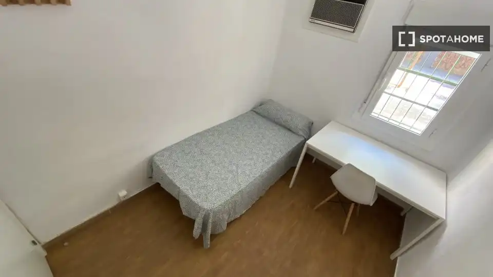 Habitación 92 m², Sevilla