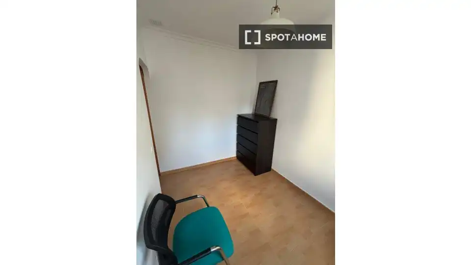 Habitación 75 m², Sevilla