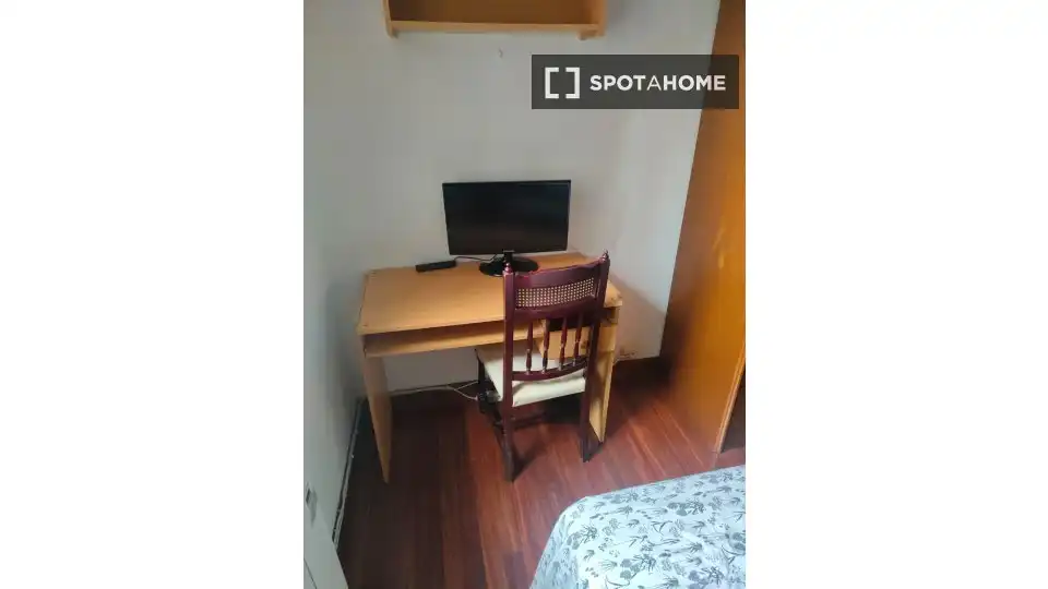 Habitación 81 m², Bilbao