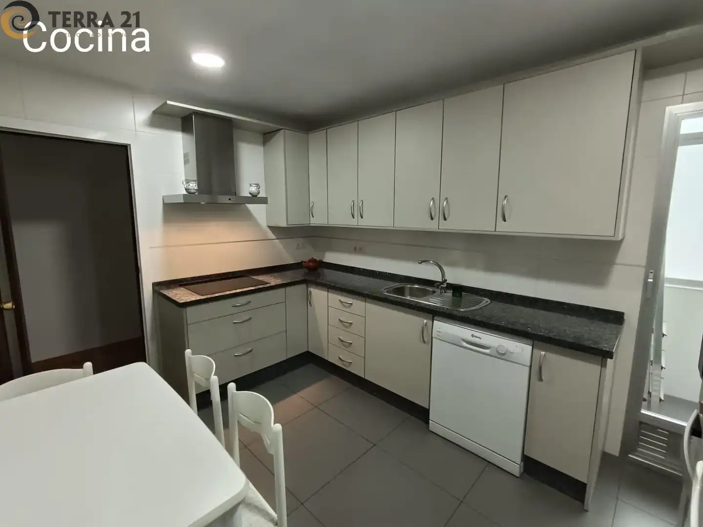 Habitación 105 m², Jaén