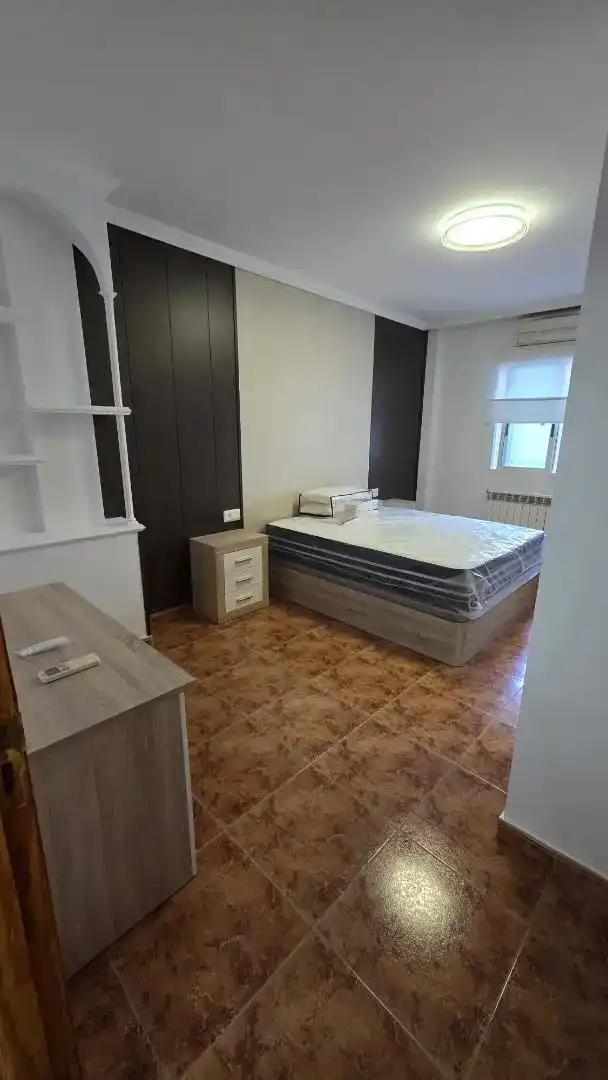 Habitación 150 m², Jaraíz de la Vera